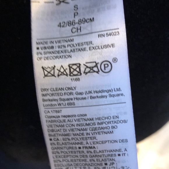 Banana republic cold shoulder navy blouse - Picture 6 of 6